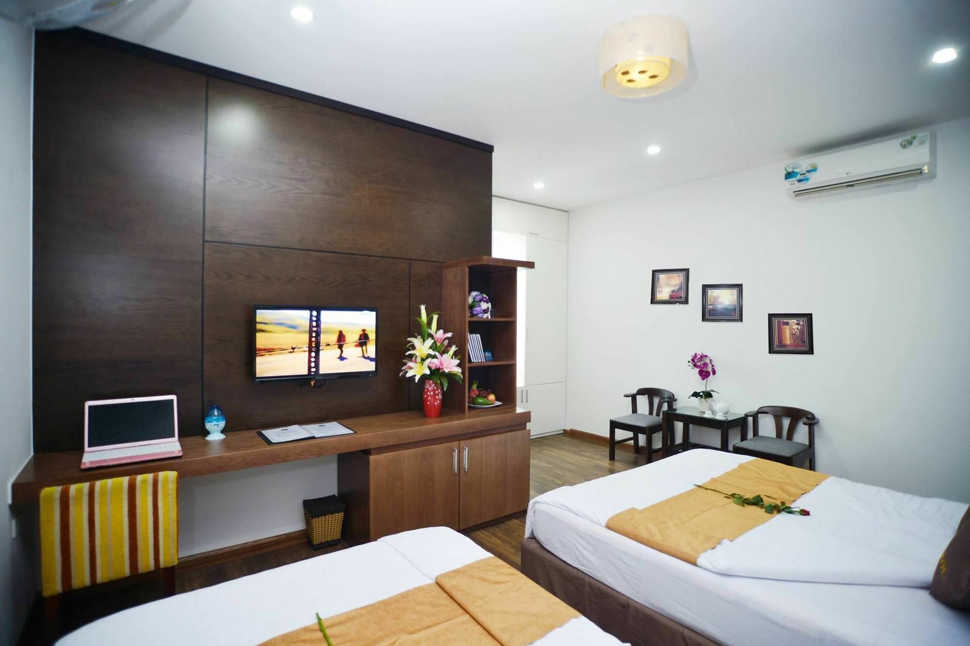 Nice De Paris Hotel Hotel 2*